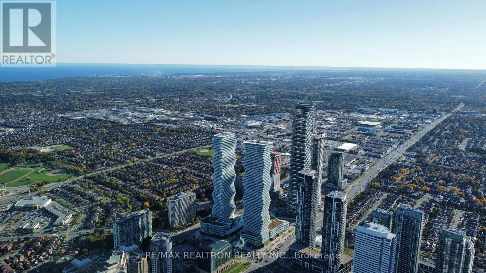 1411 - 3900 CONFEDERATION PARKWAY