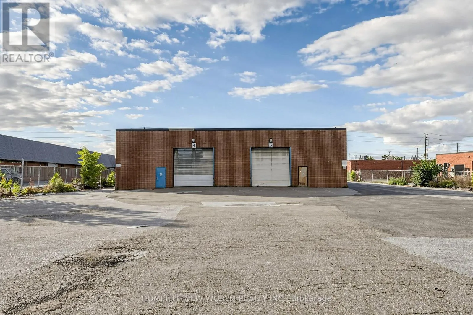 221 ADVANCE BOULEVARD