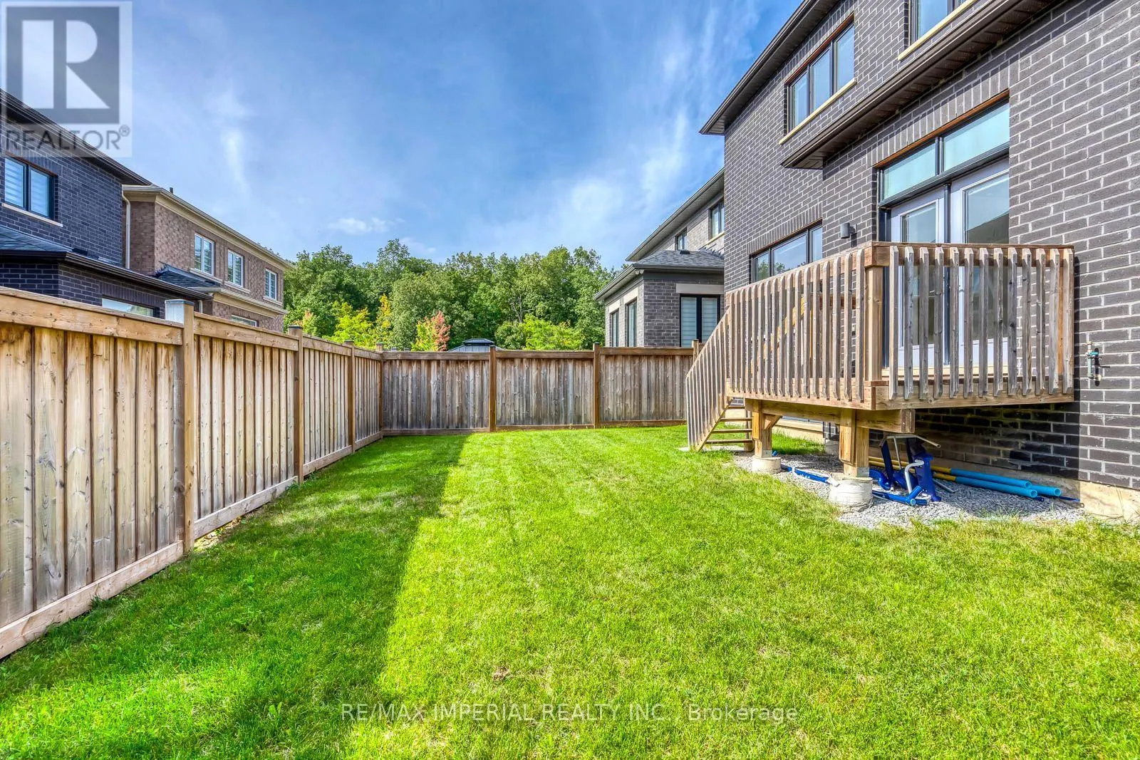 4044 CHANNING CRESCENT