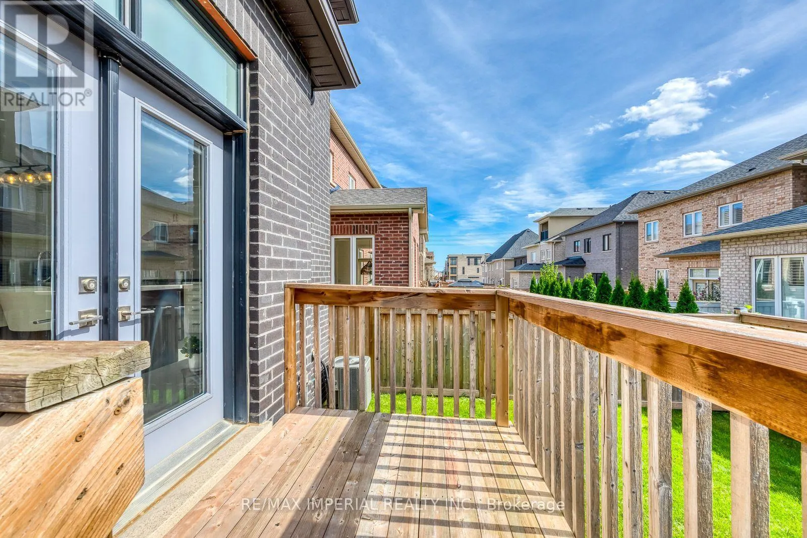 4044 CHANNING CRESCENT