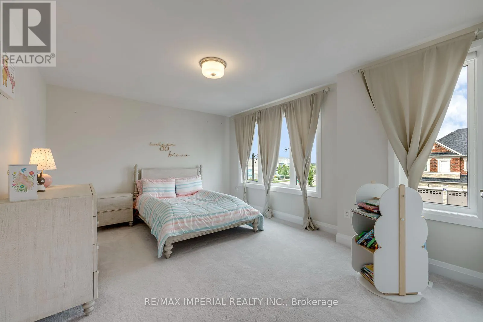 4044 CHANNING CRESCENT