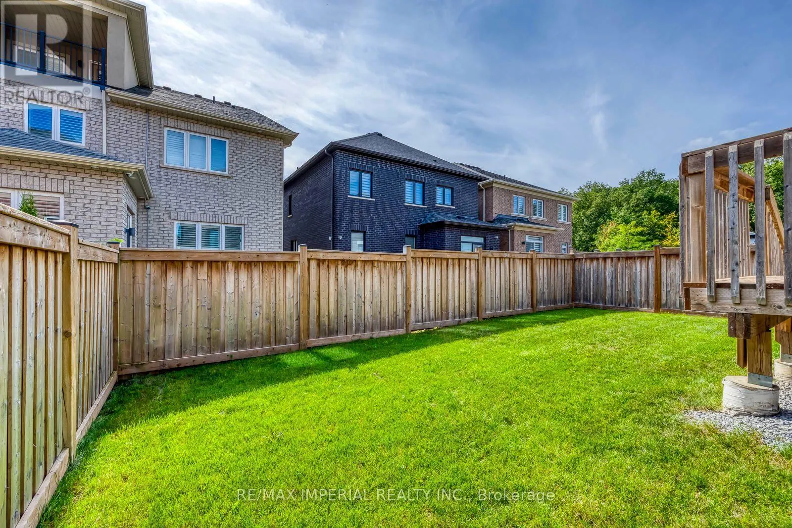 4044 CHANNING CRESCENT