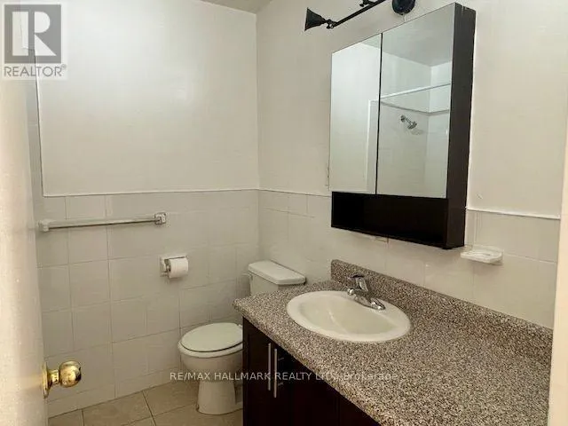 2-408 - 515 NORTH SERVICE ROAD
