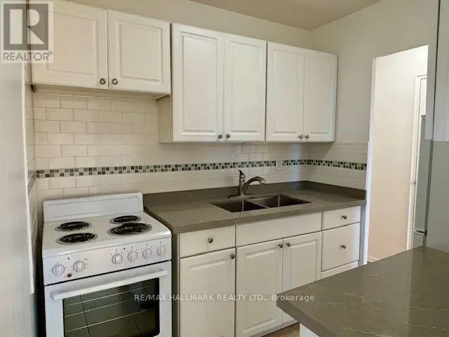 408 - 3151 JAGUAR VALLEY DRIVE