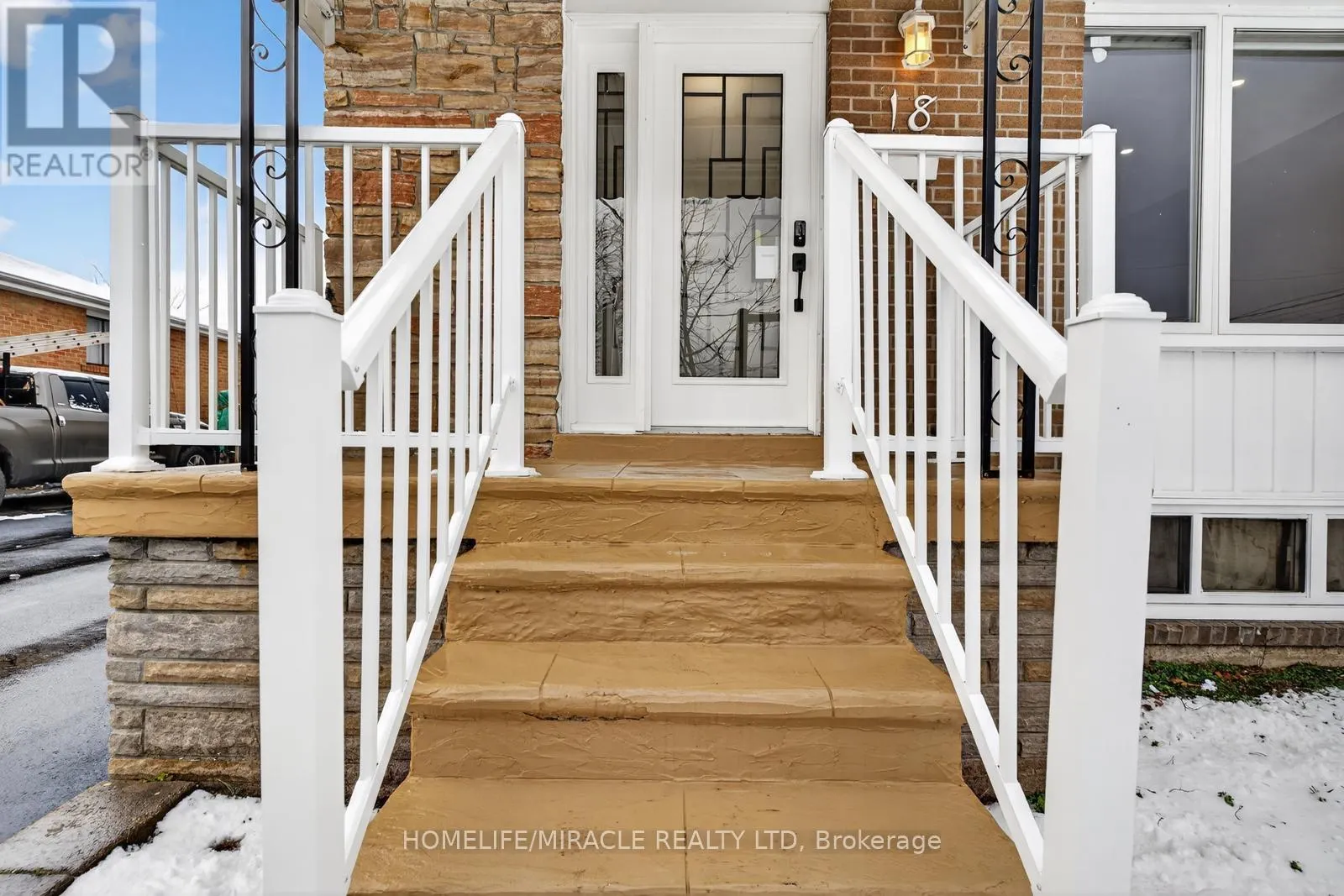 18 RUBYDALE GARDENS