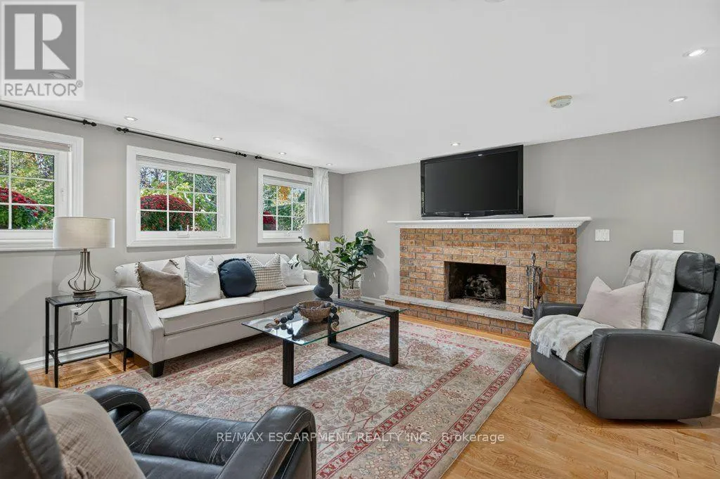 600 HOLLY HILL CRESCENT
