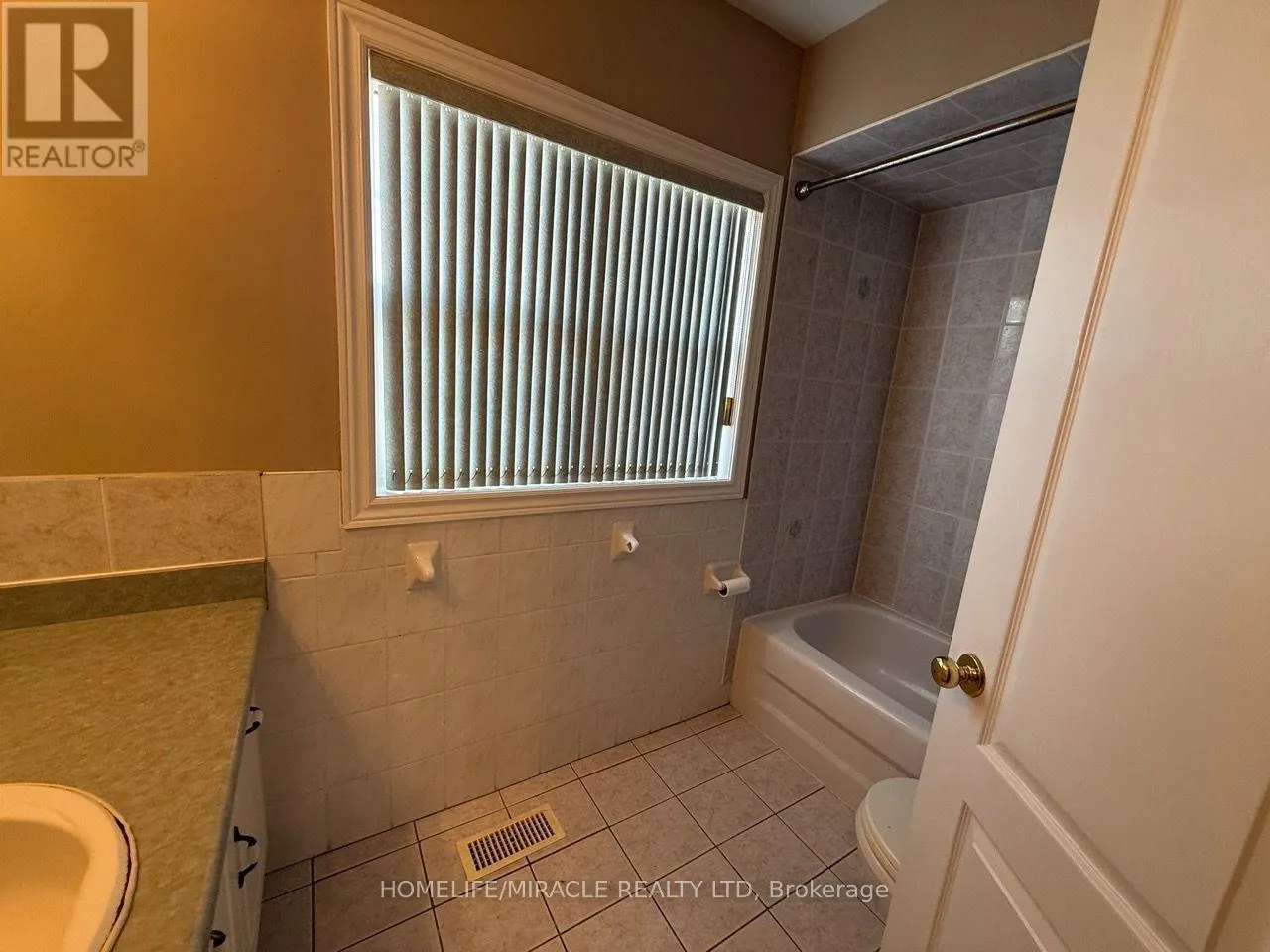 76 JACK RABBIT CRESCENT