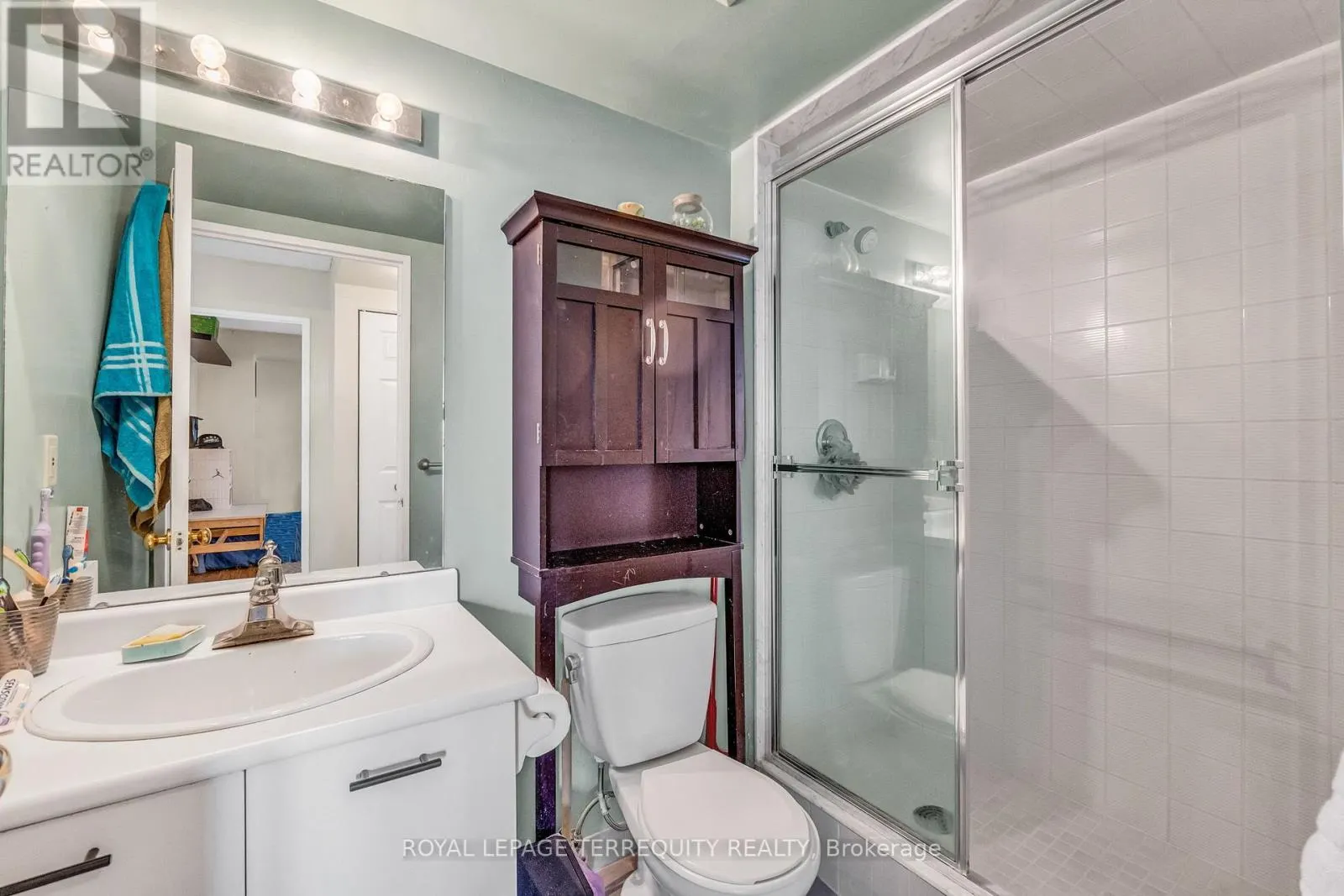 1512 - 250 WEBB DRIVE