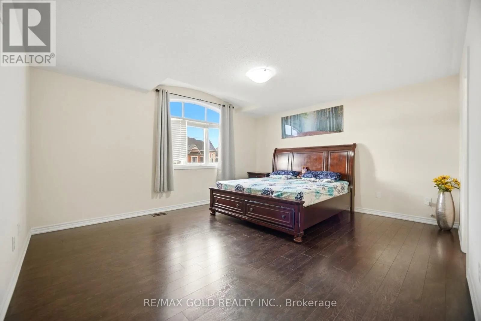49 SQUIRE ELLIS DRIVE