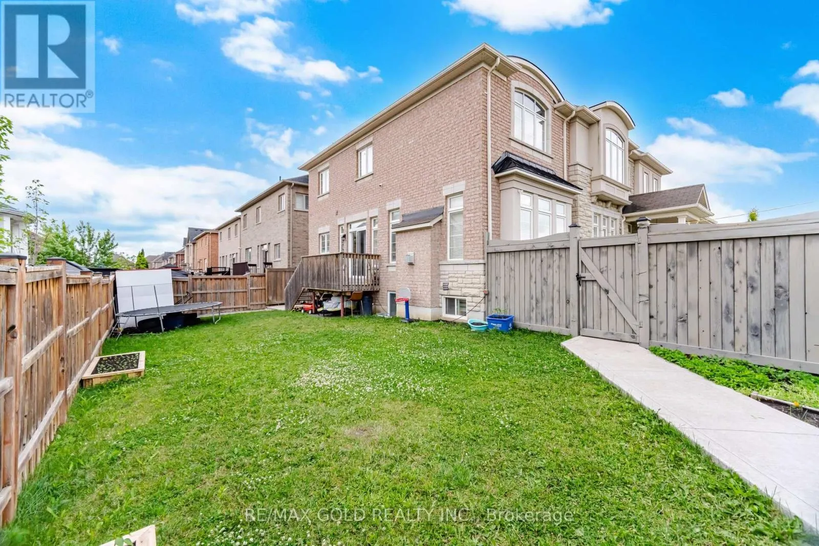 49 SQUIRE ELLIS DRIVE