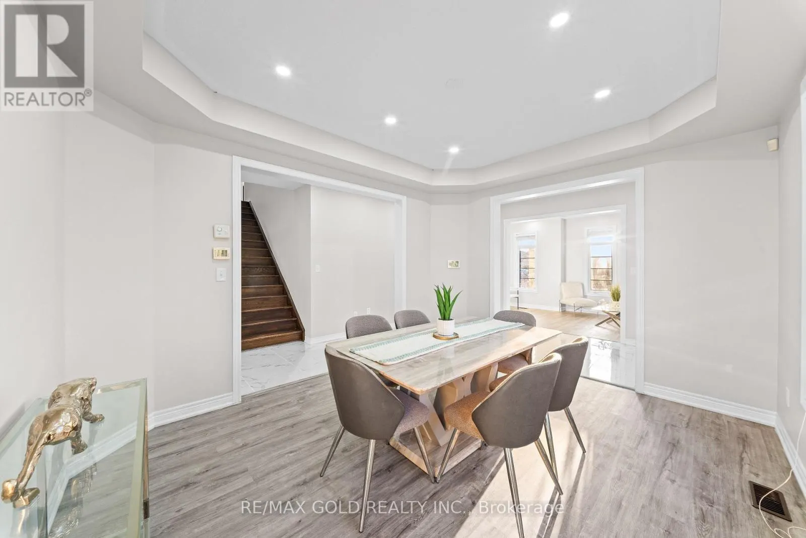 49 SQUIRE ELLIS DRIVE