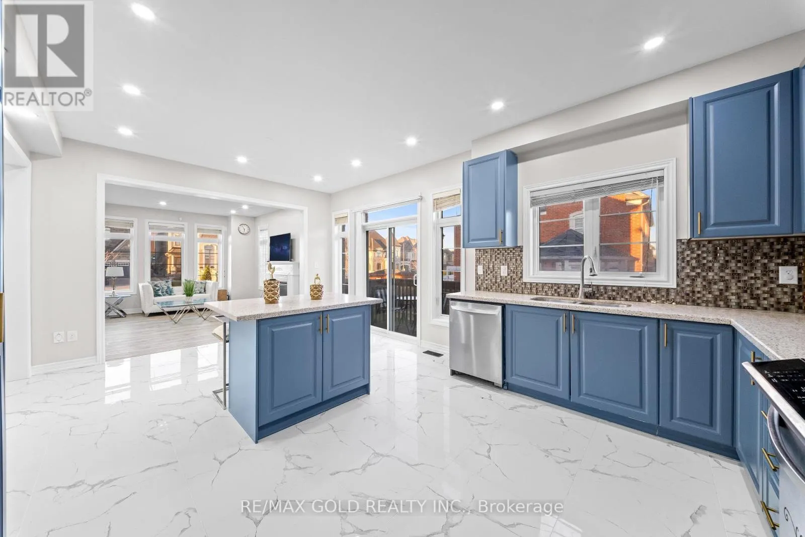 49 SQUIRE ELLIS DRIVE