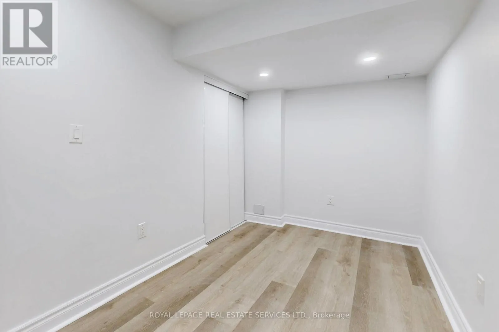 BASEMENT A - 1388 SYCAMORE GARDEN