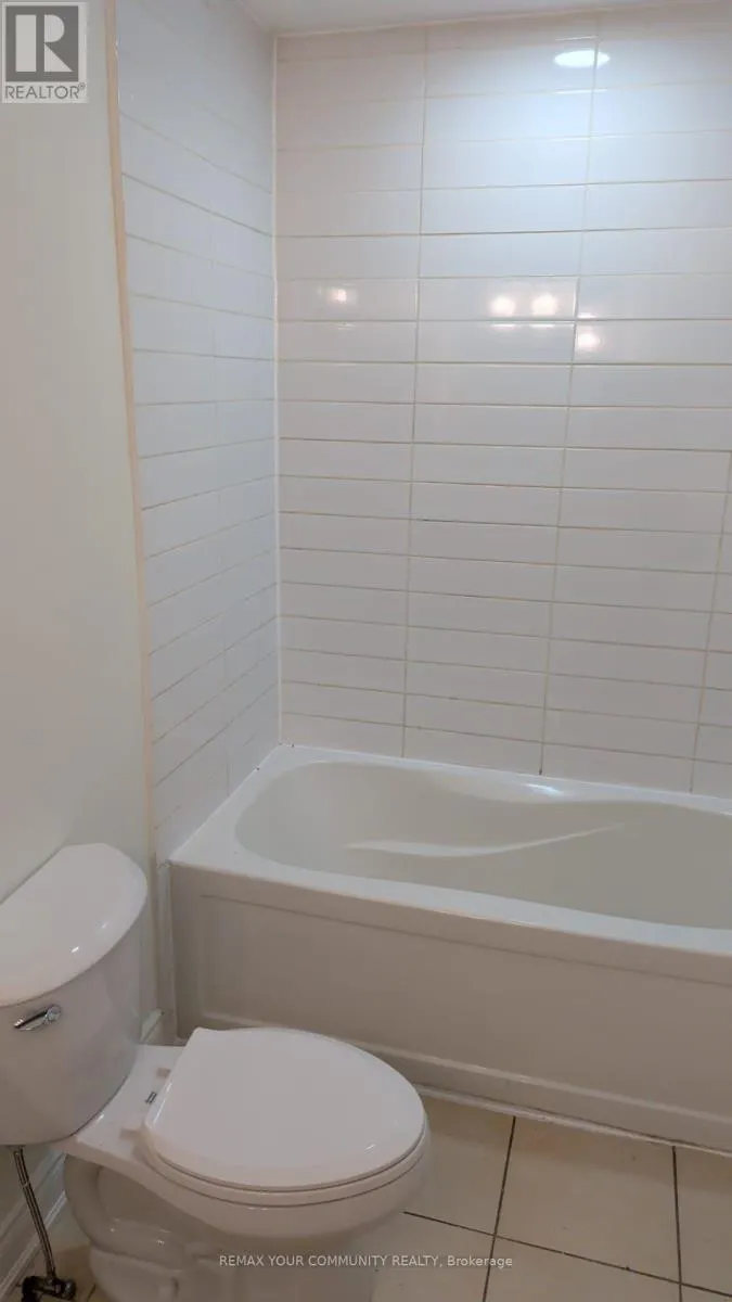 UPPER - 4 MALABAR CRESCENT S
