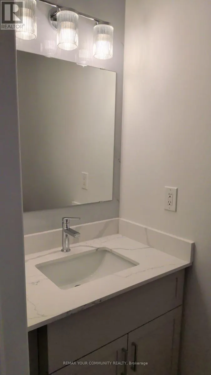 UPPER - 4 MALABAR CRESCENT S