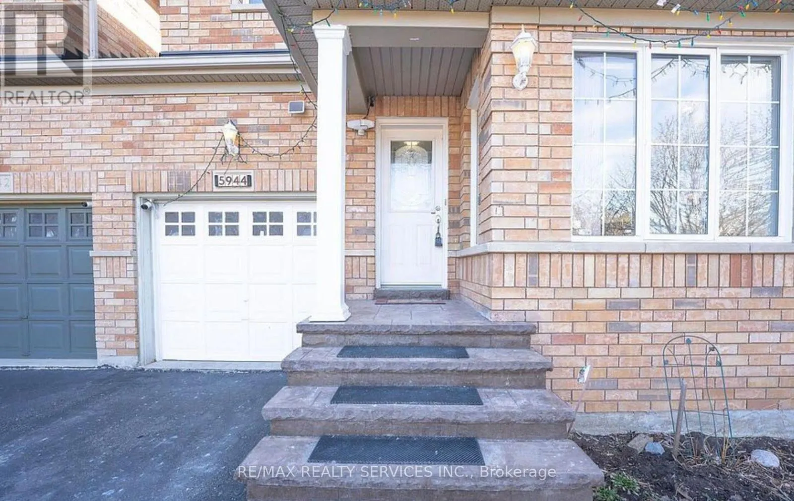 (UPPER) - 5944 SHELFORD TERRACE