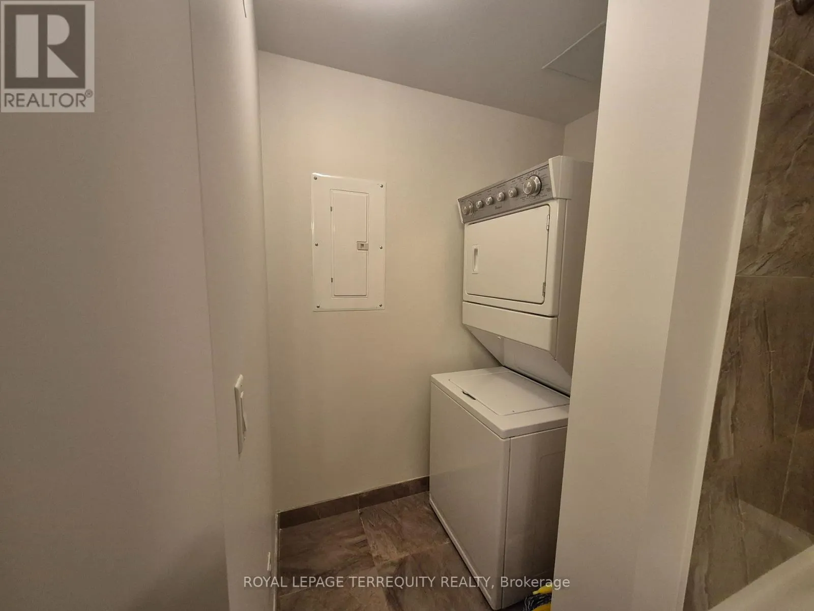 422 - 2490 OLD BRONTE ROAD
