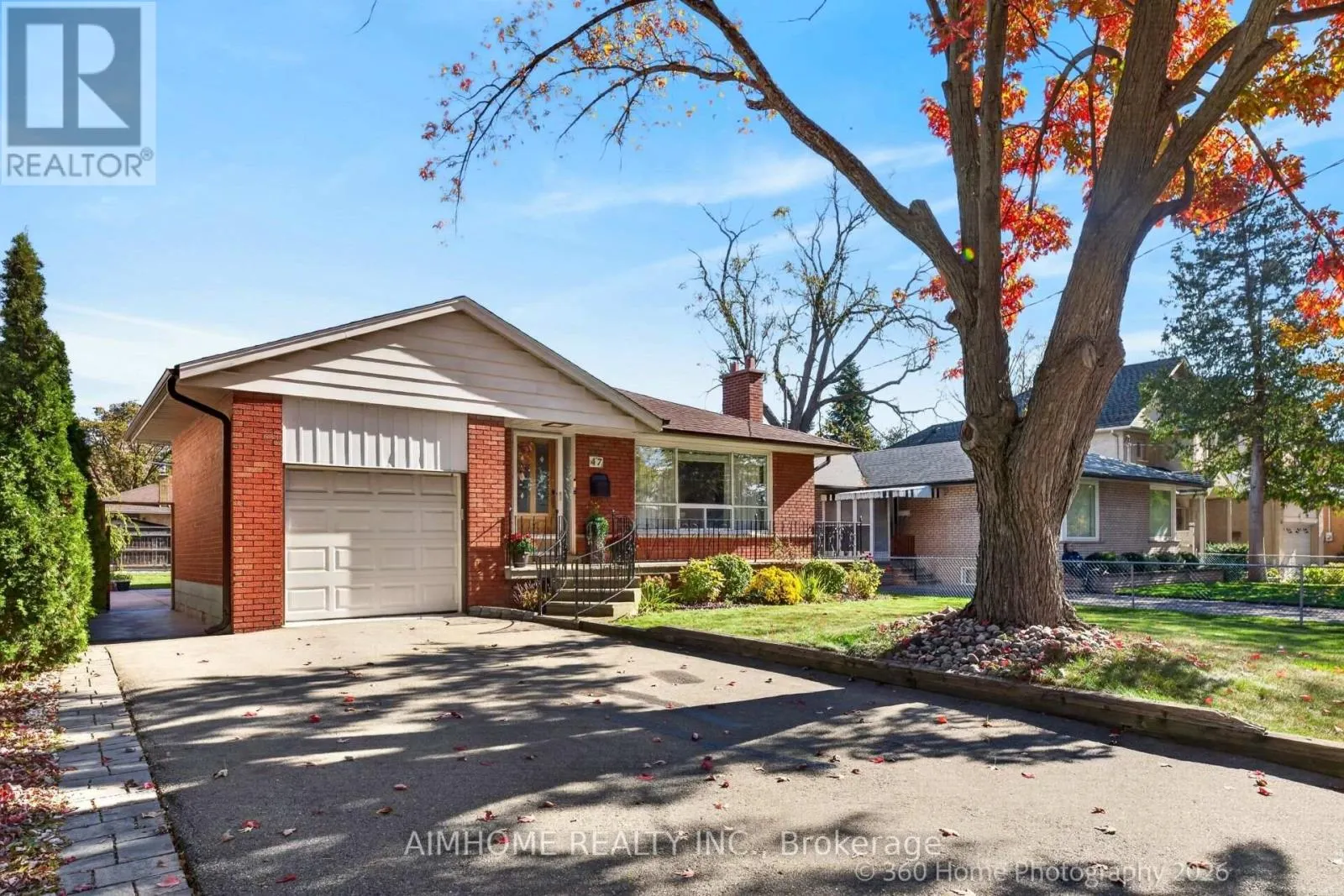 47 SILVERHILL DRIVE