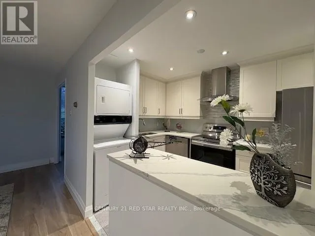 107 - 3695 KANEFF CRESCENT