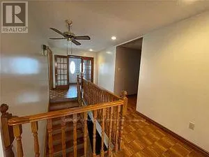UPPER LEVEL - 13820 DIXIE ROAD W