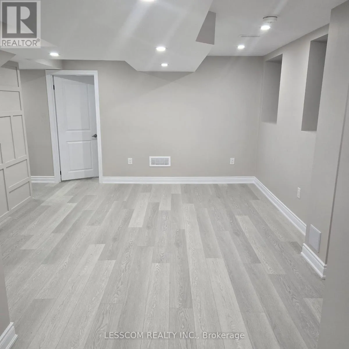 BSMT. - 648 BOYD LANE