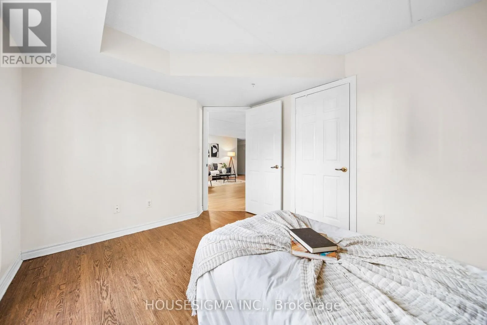 112 - 1471 MAPLE AVENUE