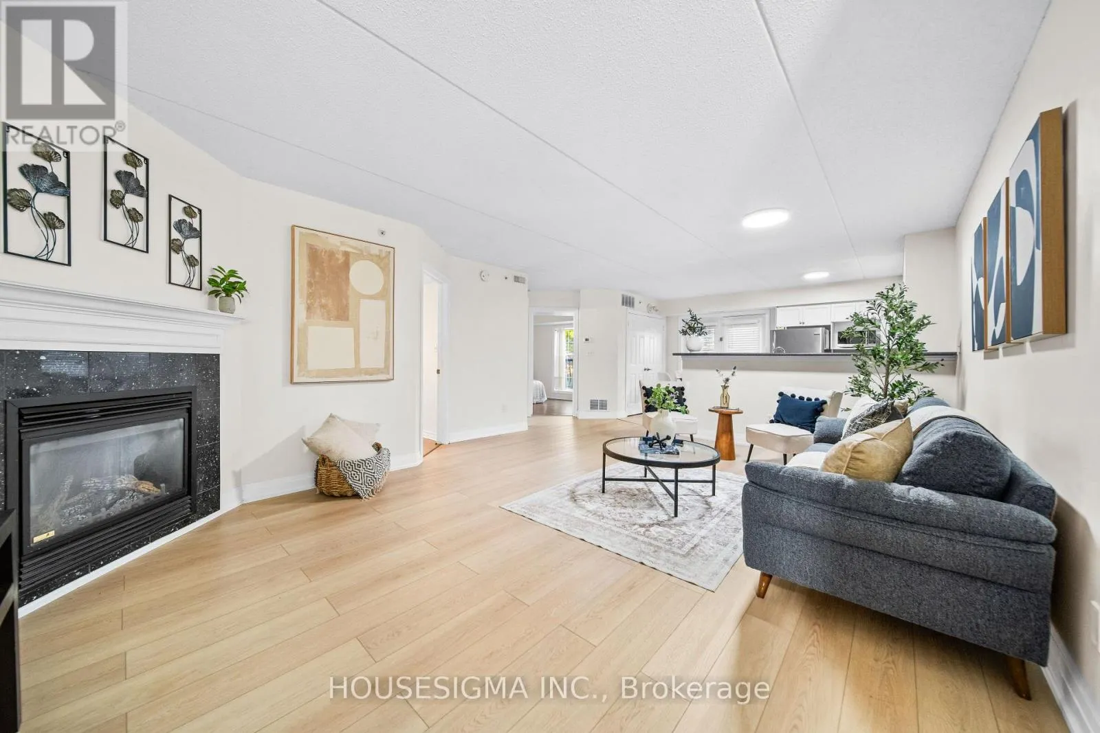 112 - 1471 MAPLE AVENUE