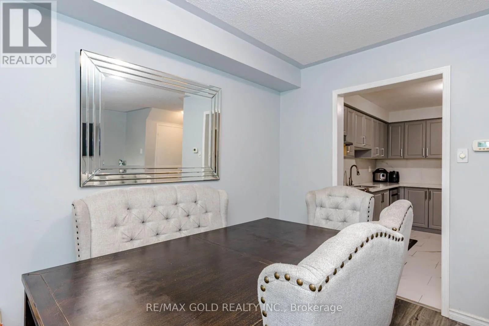83 WICKSTEAD COURT