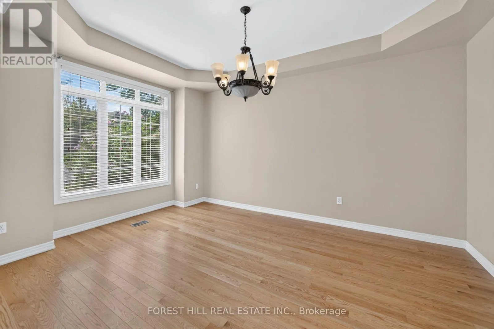 3549 EGLINTON AVENUE W
