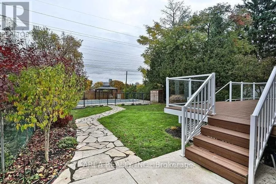 89 ASHBOURNE DRIVE