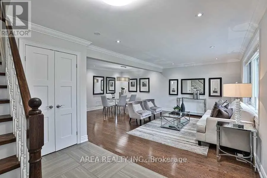89 ASHBOURNE DRIVE