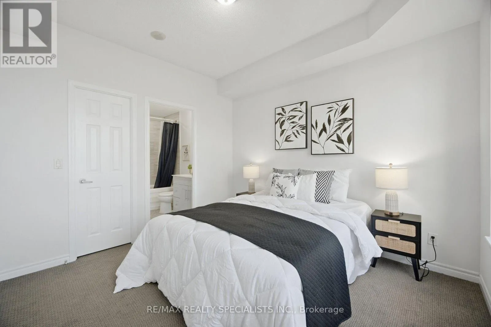 406 - 388 PRINCE OF WALES DRIVE