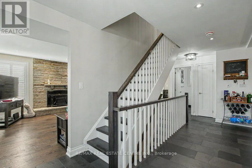 2225 CAMPBELLVILLE SIDE ROAD