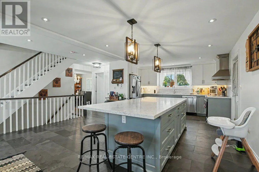 2225 CAMPBELLVILLE SIDE ROAD