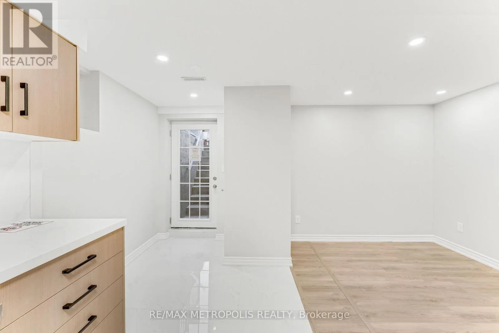 BSMT - 5919 OSPREY BOULEVARD