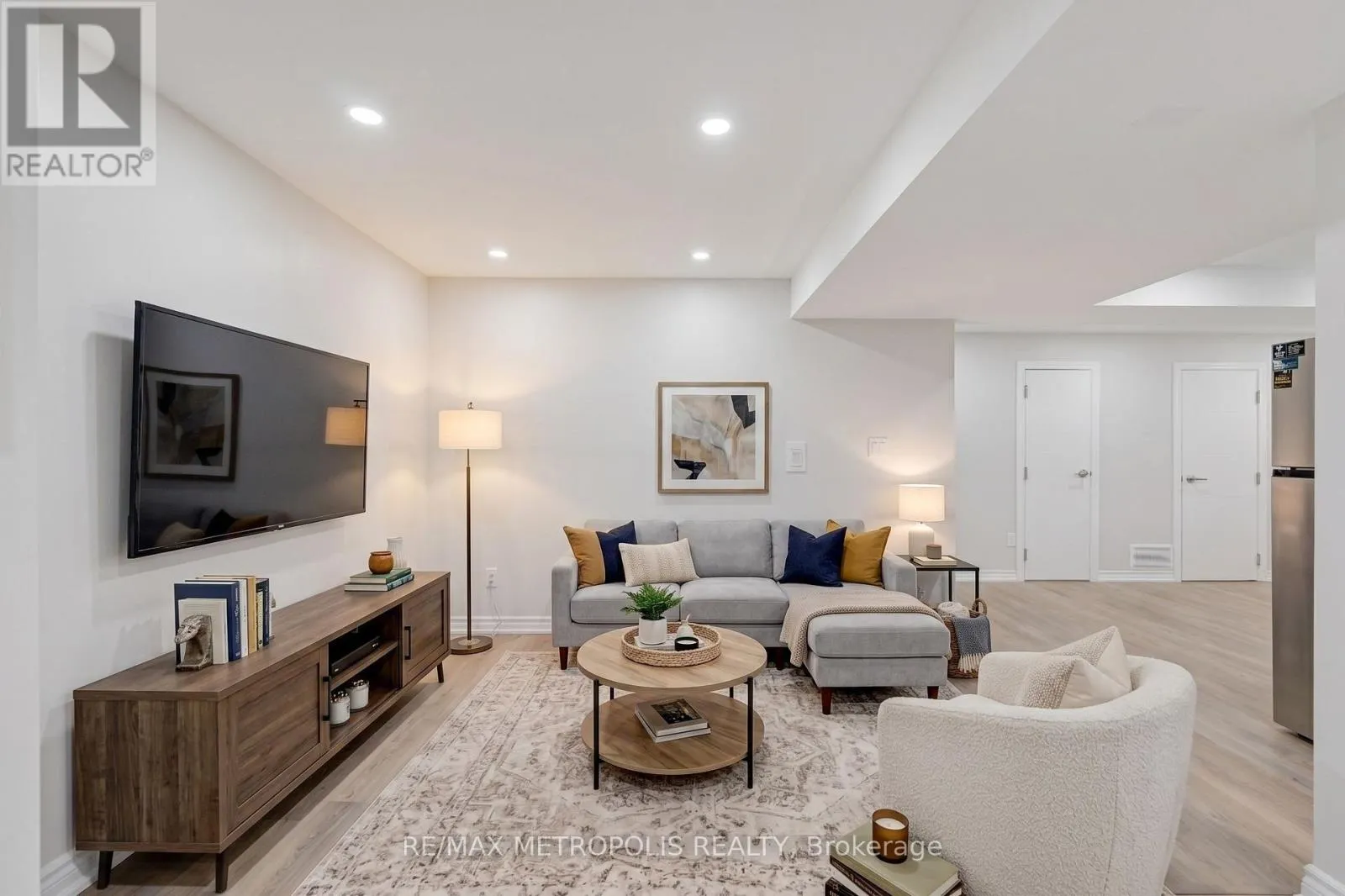 BSMT - 5919 OSPREY BOULEVARD