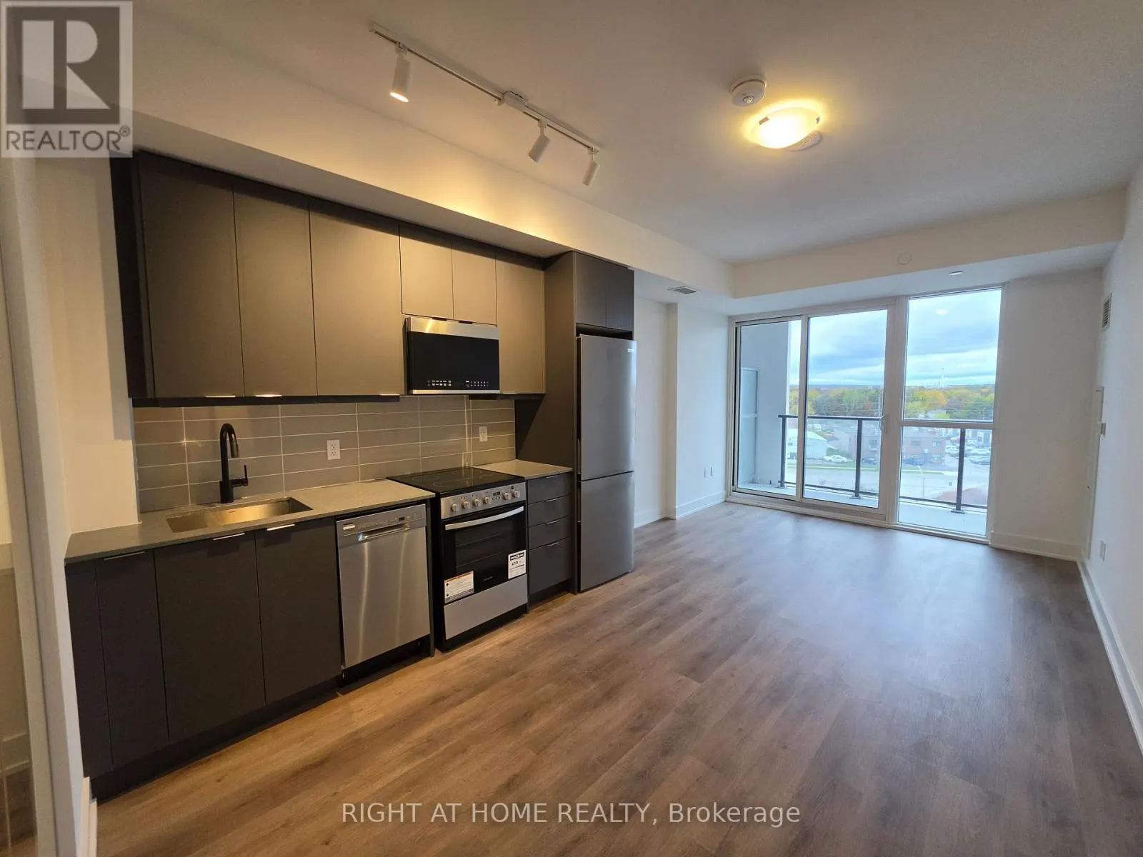 619A - 115 NIPISSING ROAD