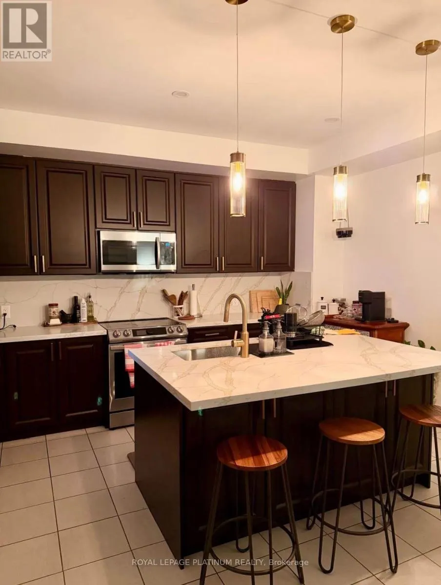 18 LOWES HILL CIRCLE