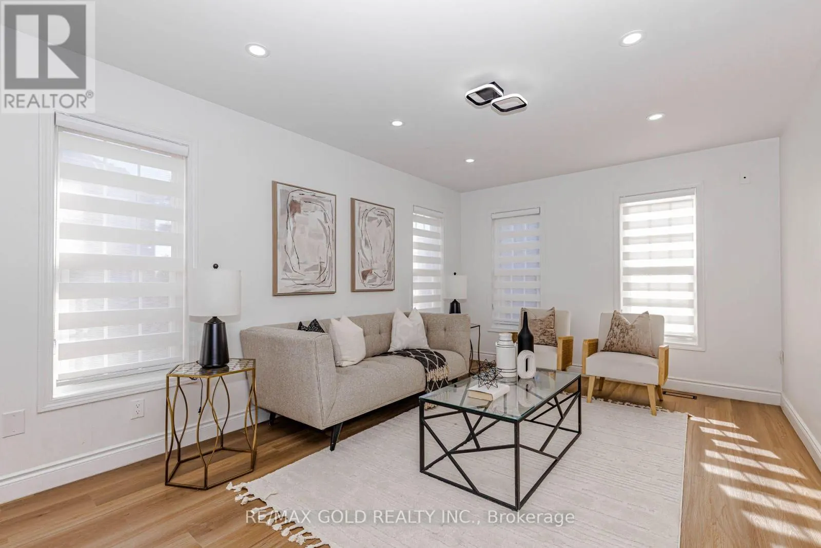 1 ORANGEGROVE DRIVE