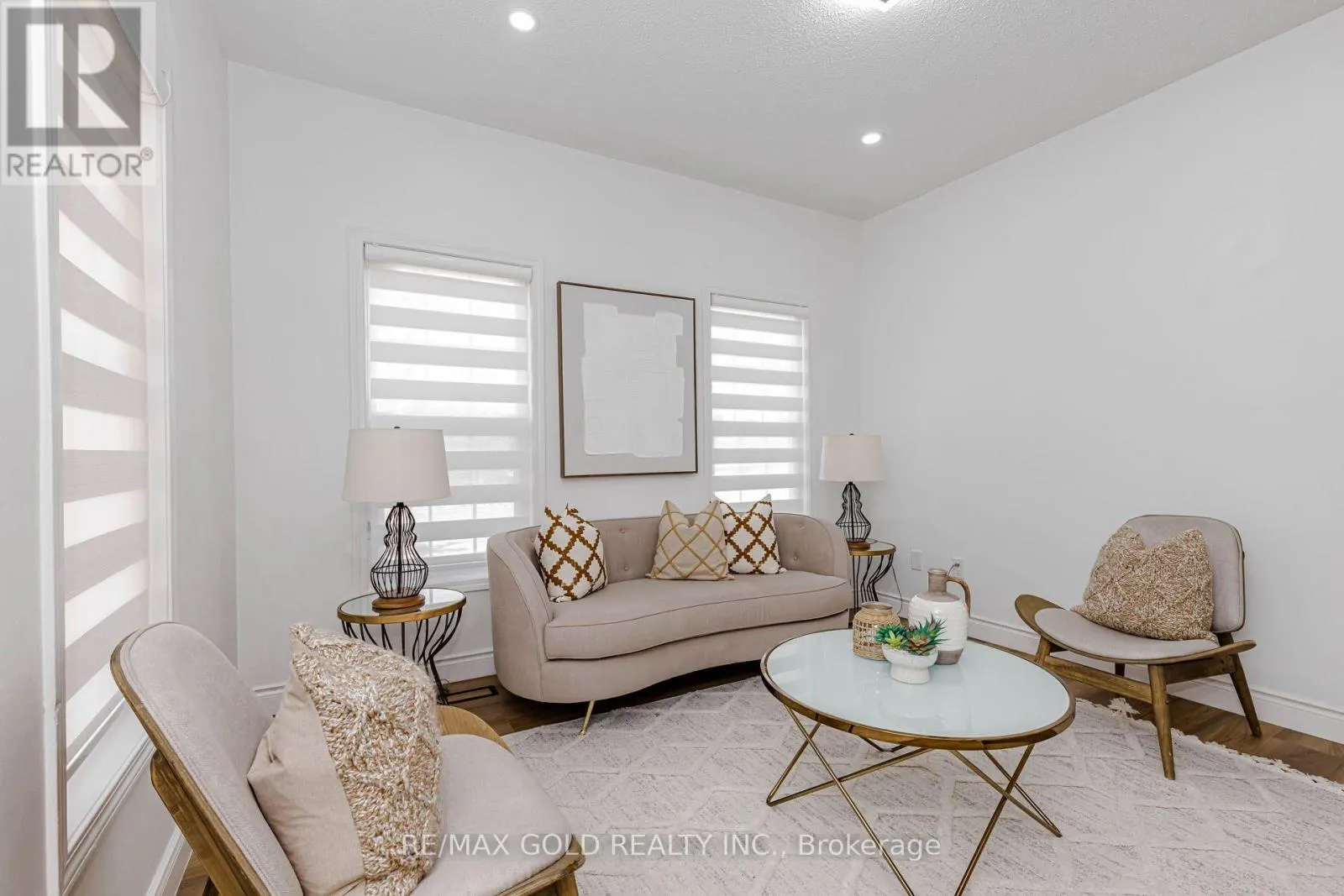 1 ORANGEGROVE DRIVE