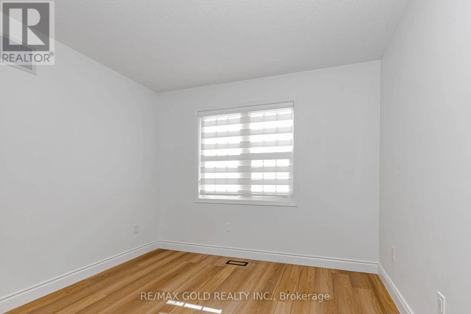 1 ORANGEGROVE DRIVE