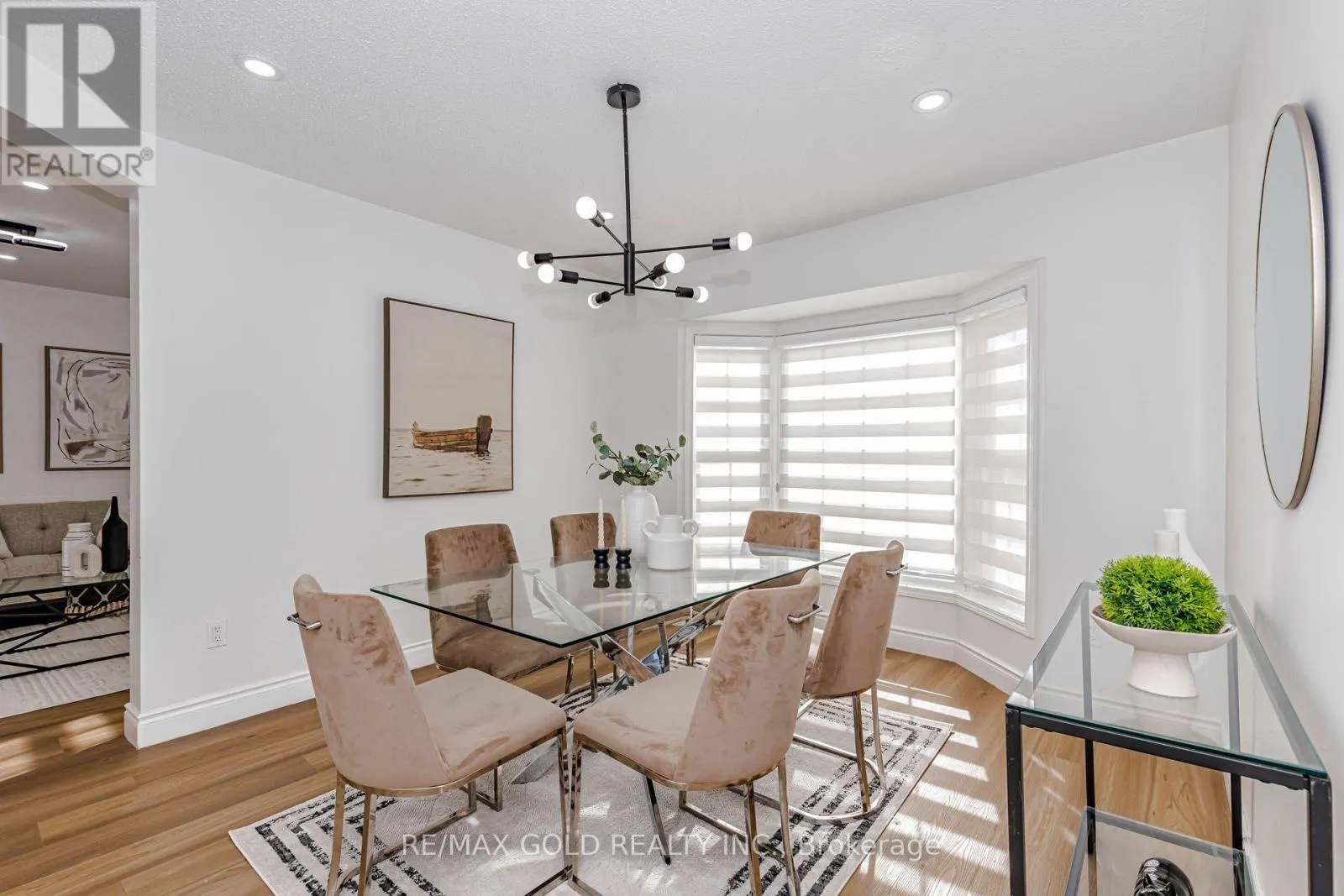 1 ORANGEGROVE DRIVE