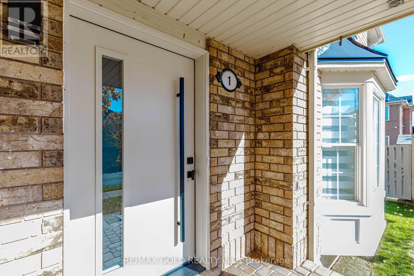 1 ORANGEGROVE DRIVE