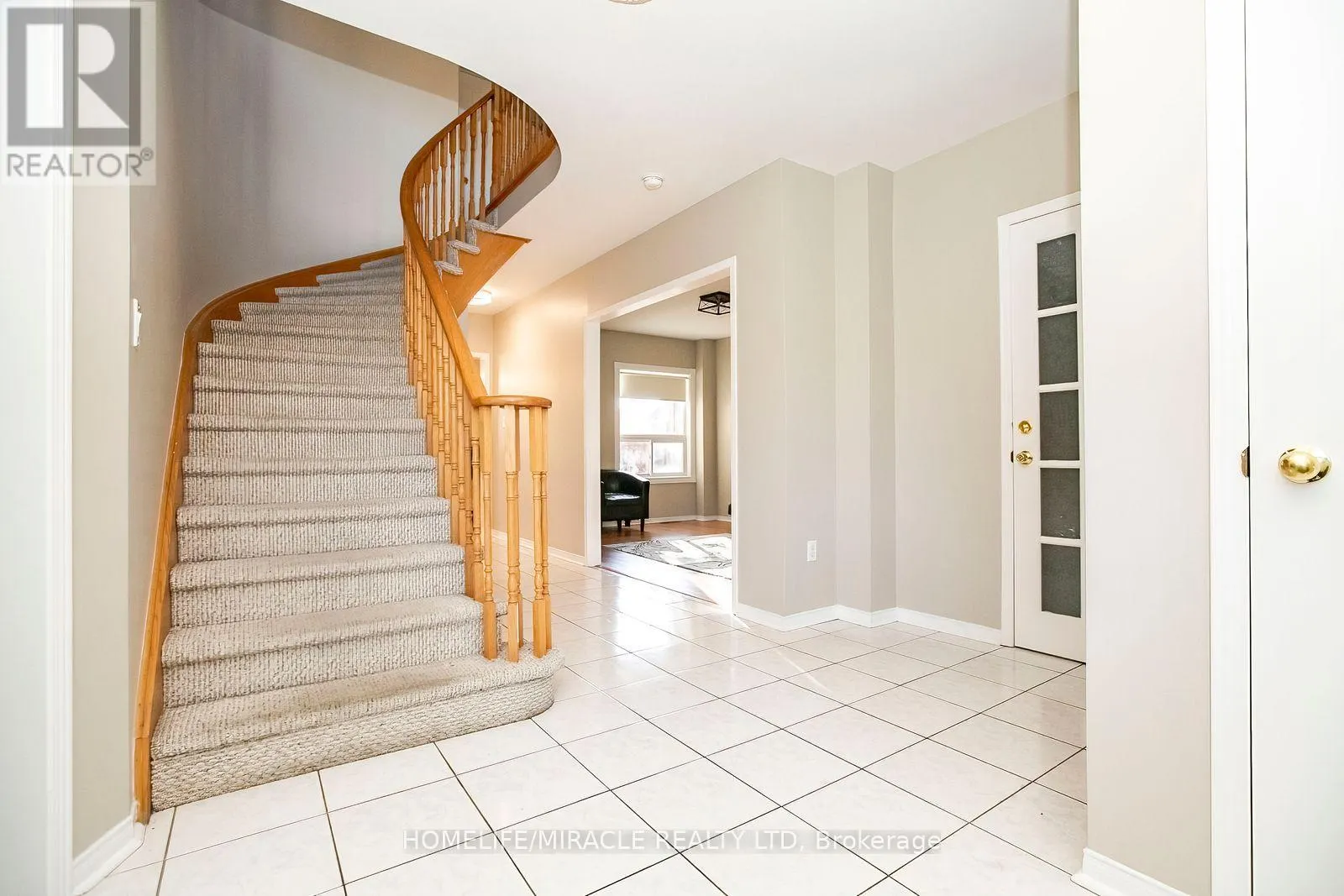 6286 MCCOVEY DRIVE E