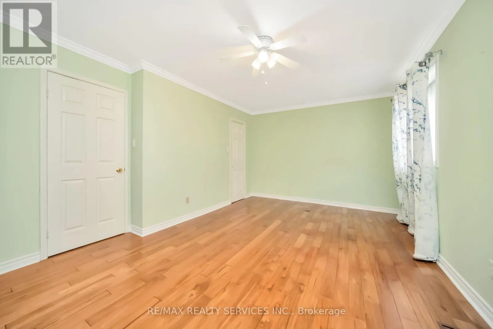 68 - 68 BARONWOOD COURT