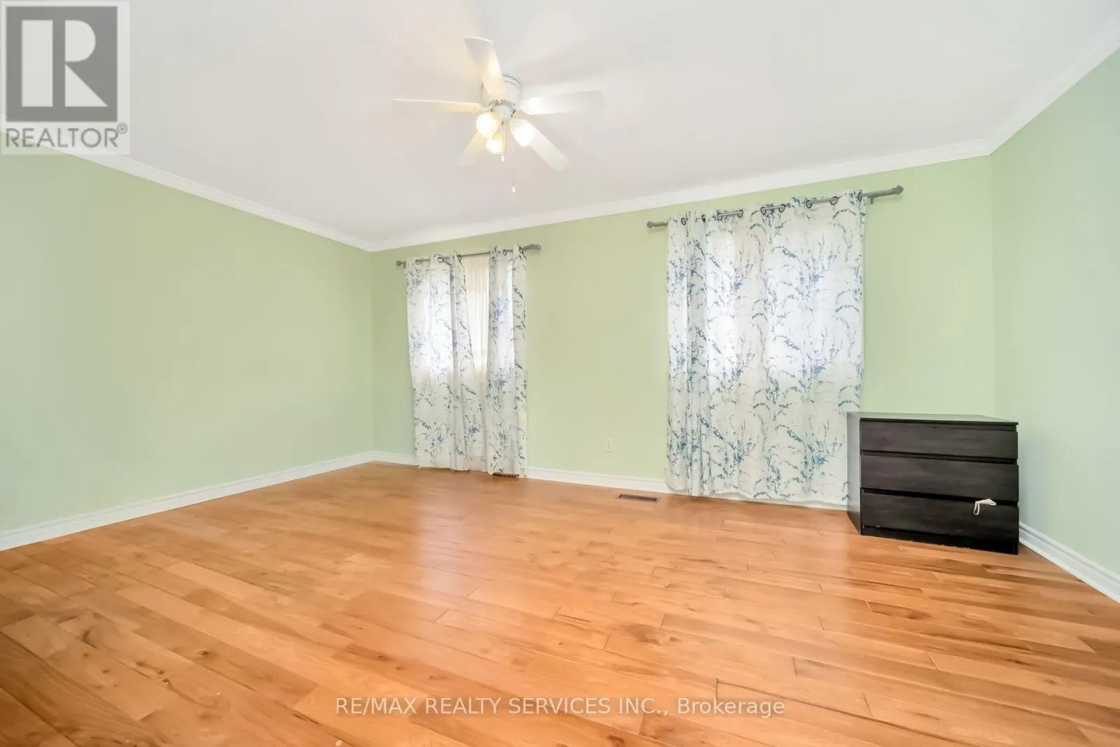 68 - 68 BARONWOOD COURT