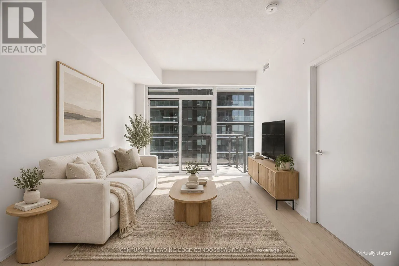 1606 - 4010 EGLINTON AVENUE W