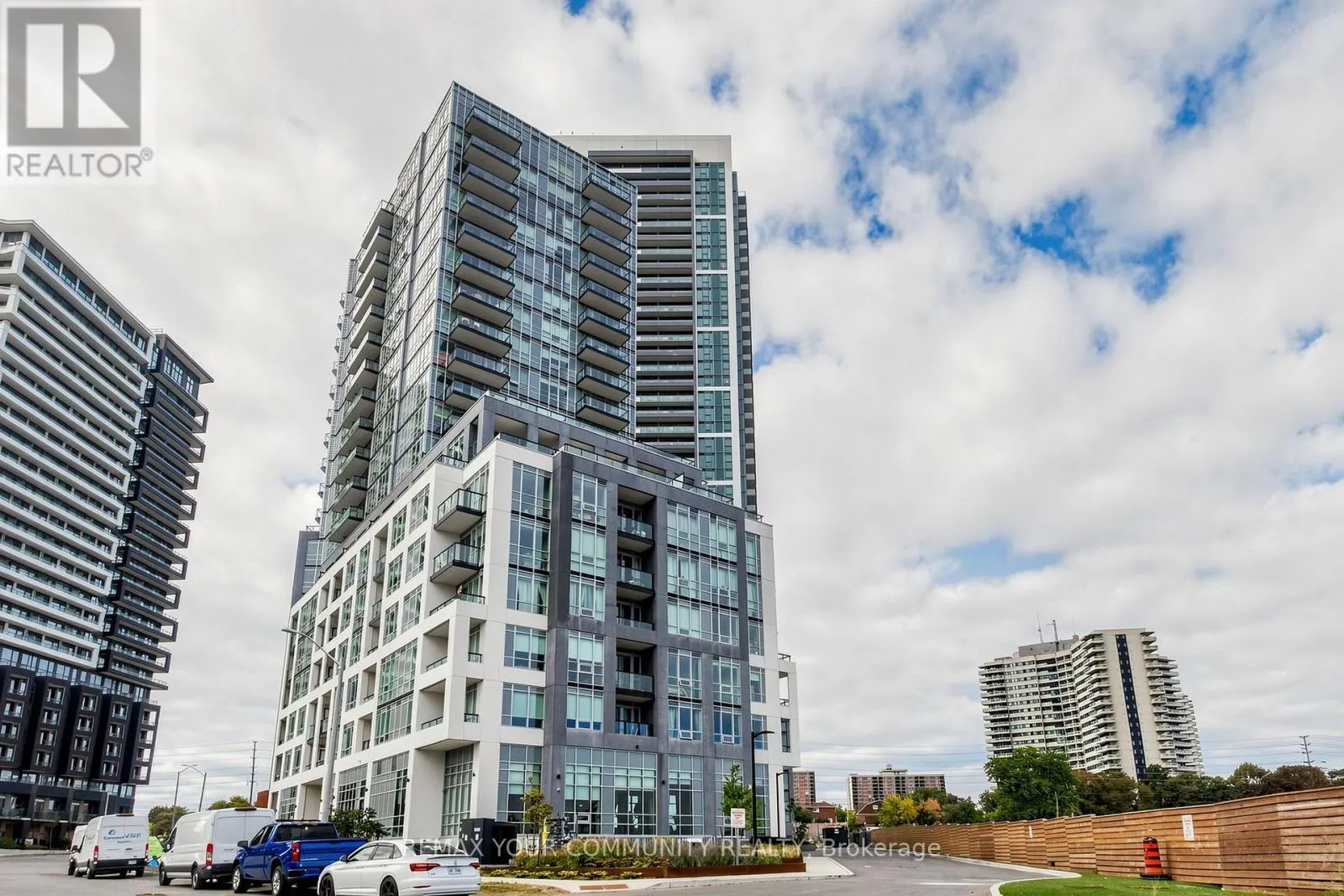 3604 - 209 STEELES AVENUE W