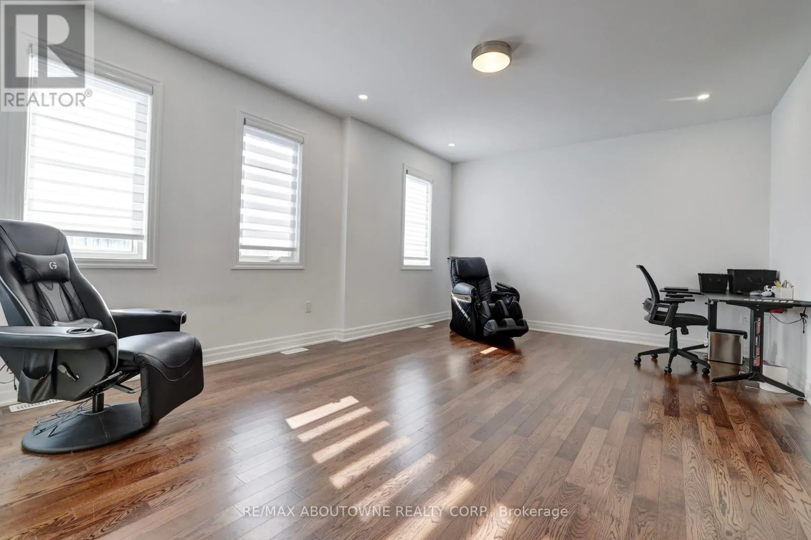 1416 FORD STRATHY CRESCENT