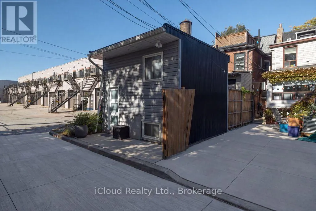 225 WALLACE AVENUE